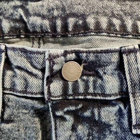 Levi's 510 Skinny Jeans  - Picture 3 of 6